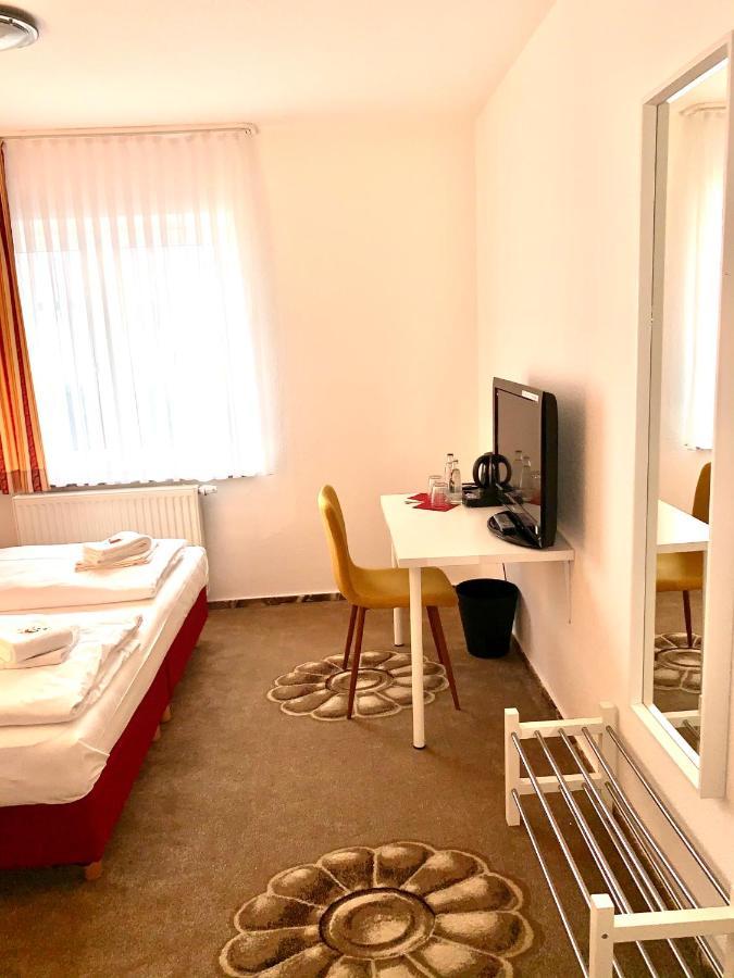 Dua Hotel Wennigsen Екстер'єр фото